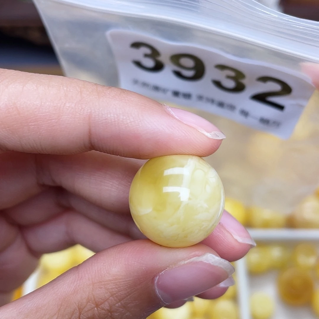 蜜蜡未镶嵌珠宝奇石17.3砂纹