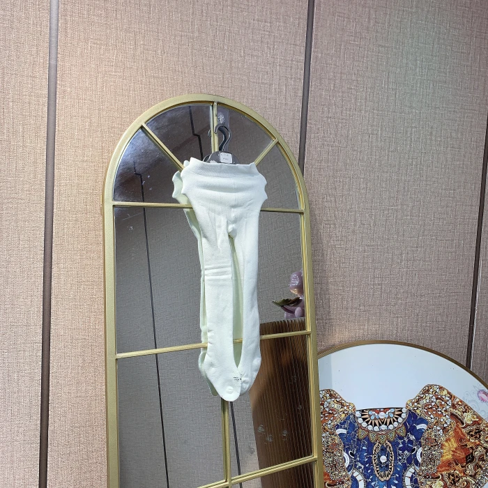 ET388   宝宝白色连脚打底裤  2-3岁