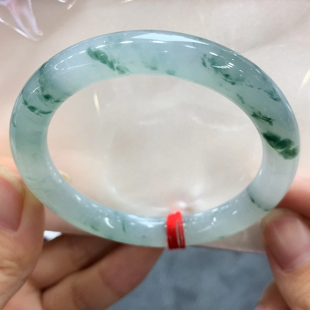 翡翠未镶嵌手镯翡翠手镯