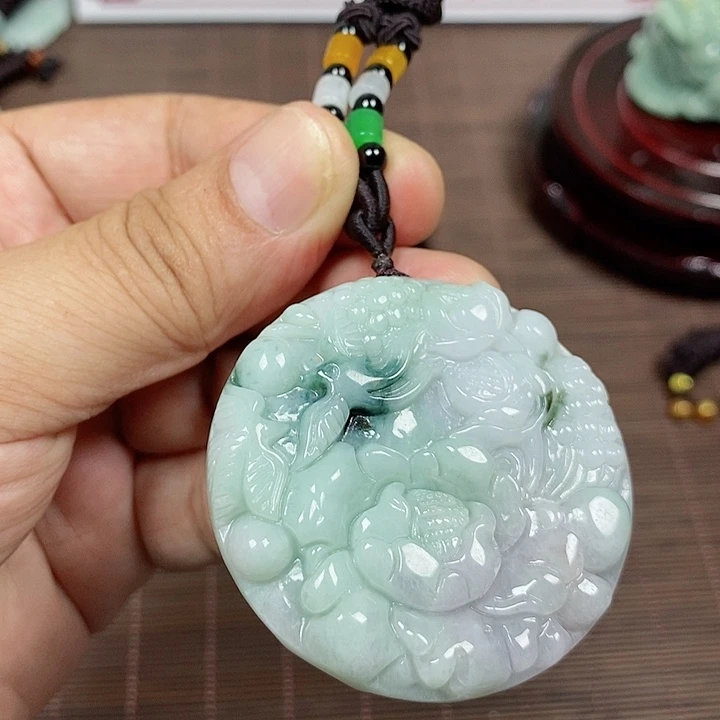 颈饰未镶嵌翡翠天然翡翠玉A货配证书