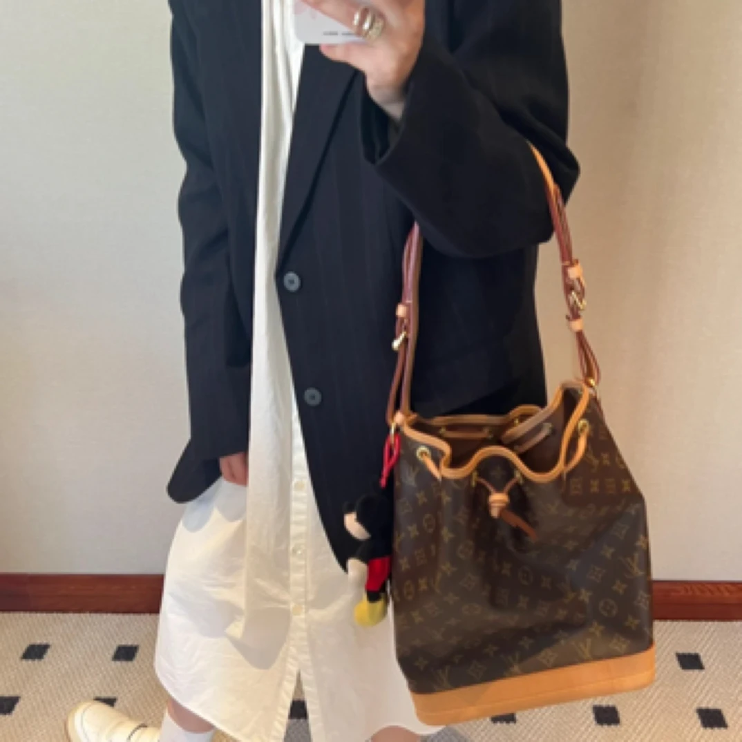 95新 LouisVuitton/路易威登 lv老花中号抽绳水桶97