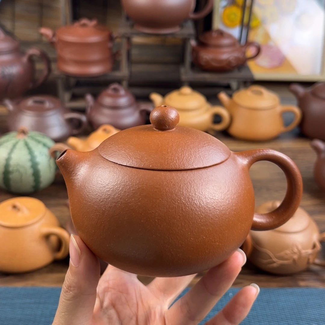 紫砂茶壶手工制作工艺精湛