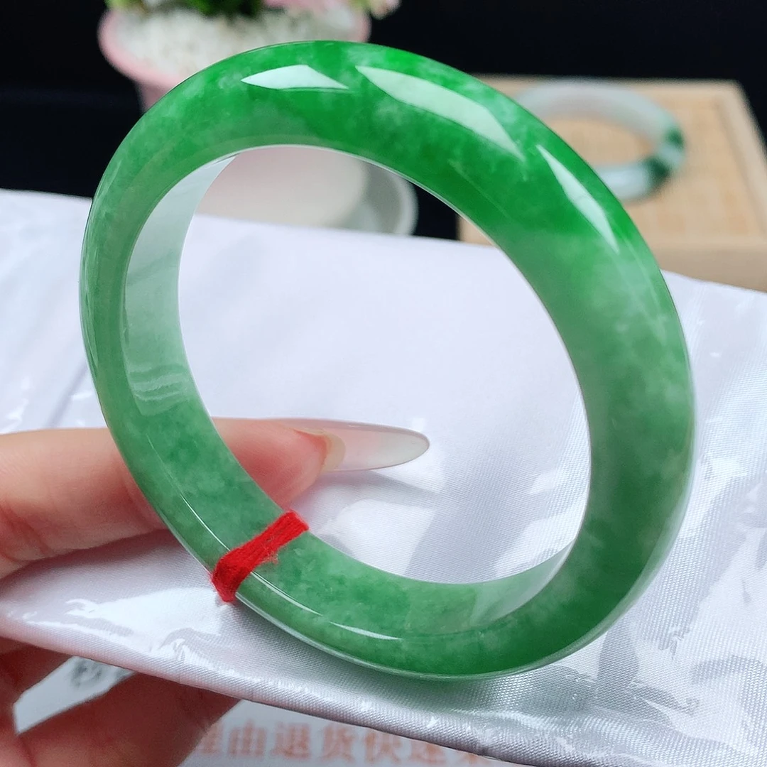 翡翠未镶嵌手镯1499