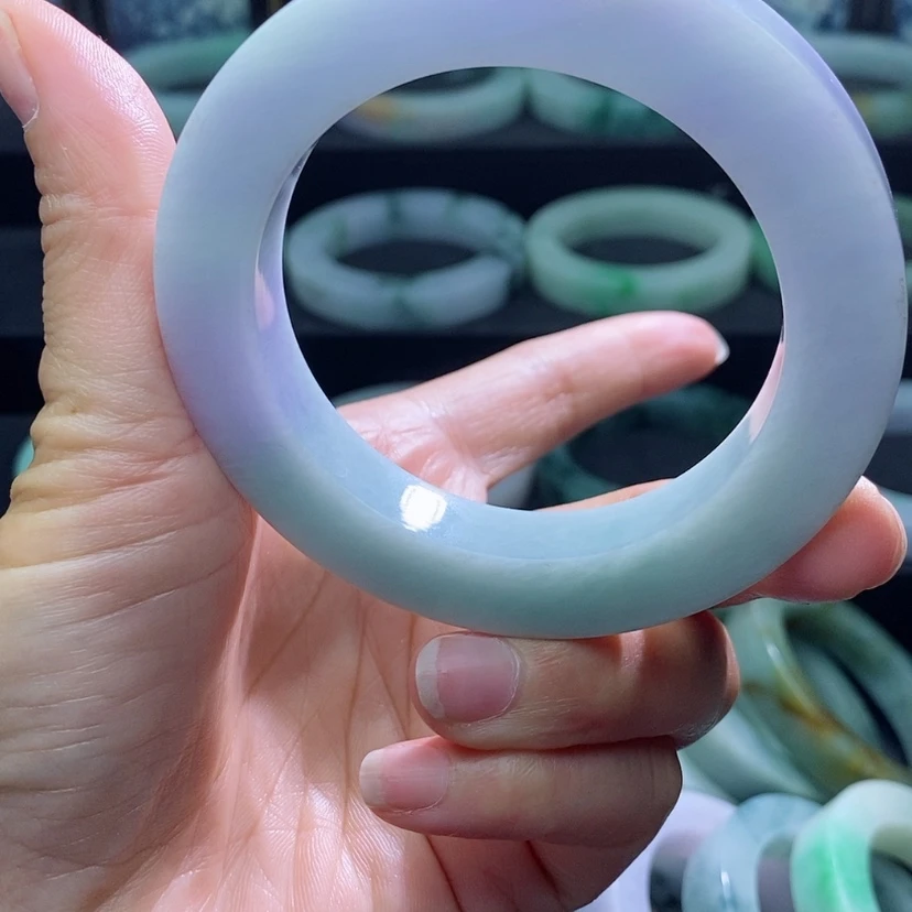 【闪购商品】定制翡翠手镯未镶嵌是****子