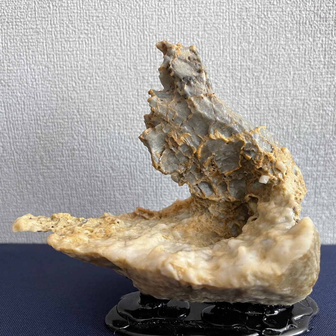 戈壁奇石精品风凌石平台景观摆件，尺寸13.5*12.5*8.5cm