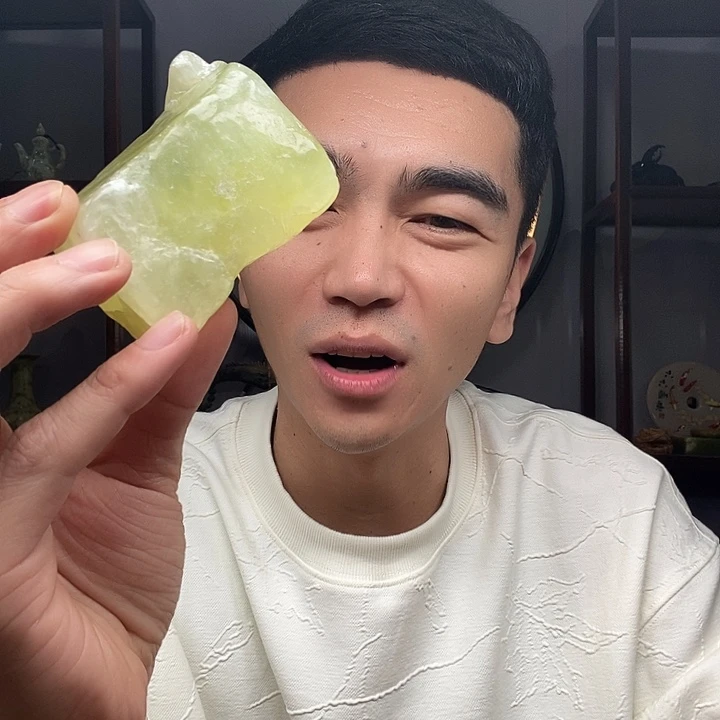 蛇纹石玉未镶嵌鱼缸石