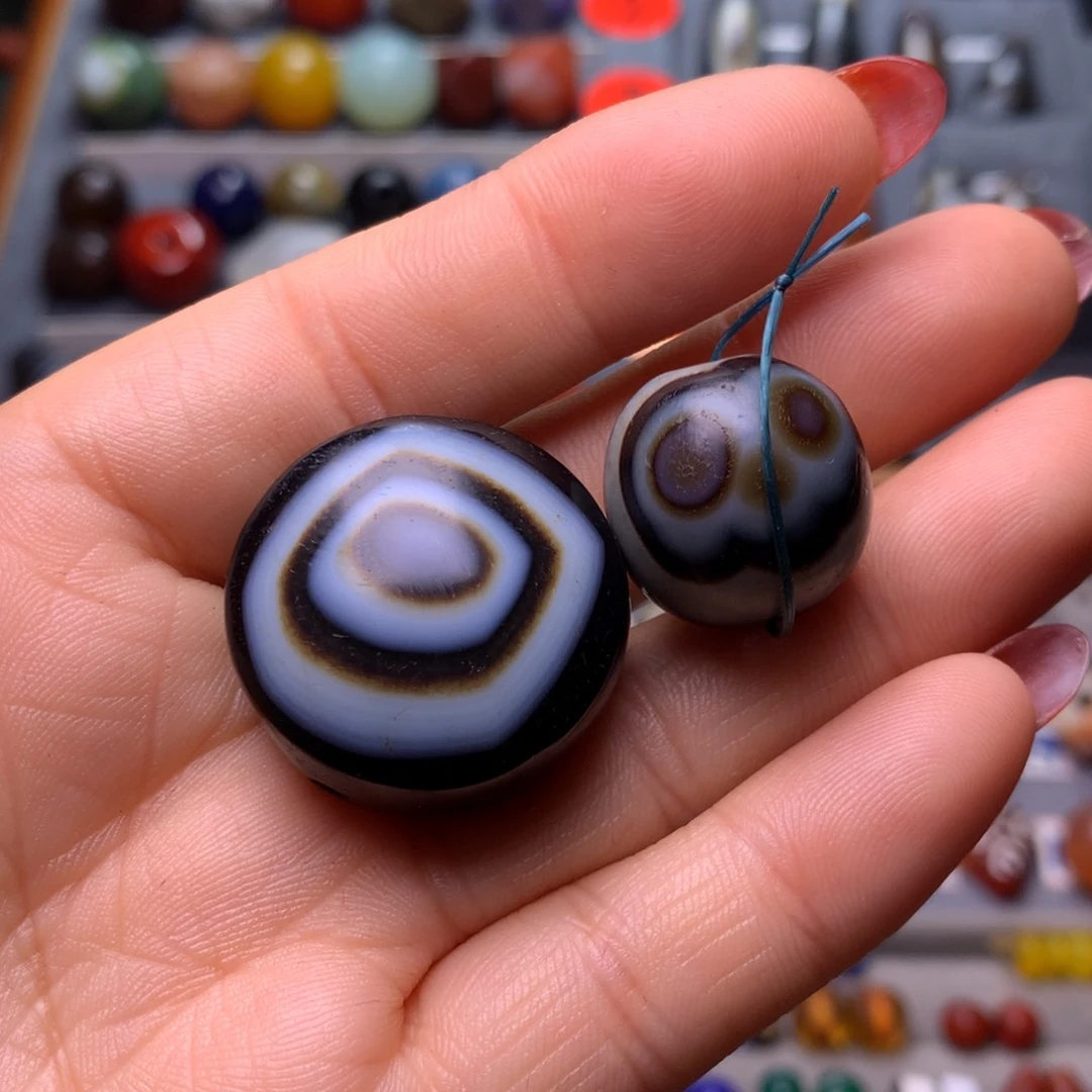 玛瑙/玉髓颈饰未镶嵌门****）