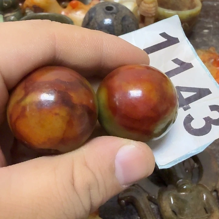 心***蕴和田玉未镶嵌颈饰