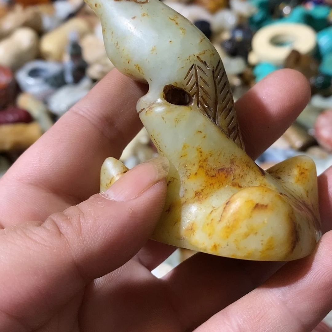 和田玉（糖玉）未镶嵌挂件