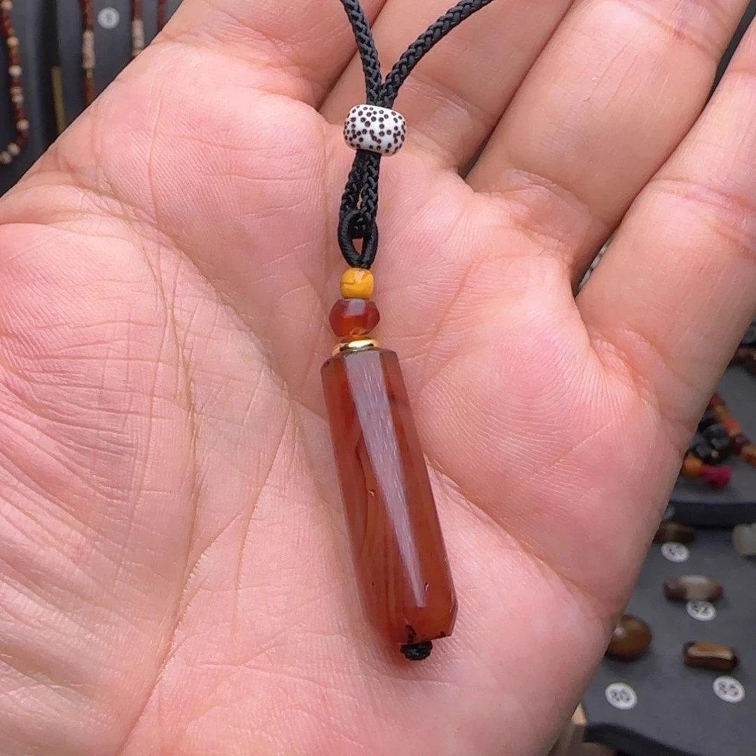 未镶嵌颈饰玛瑙/玉髓