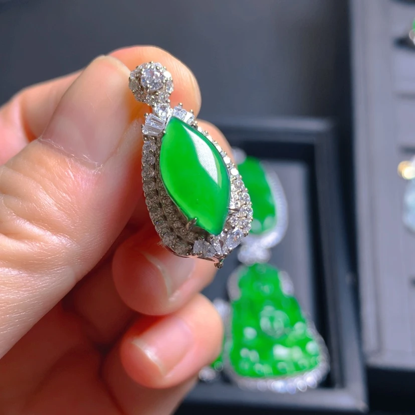 【闪购商品】翡翠银S925镶嵌吊坠(不含链)