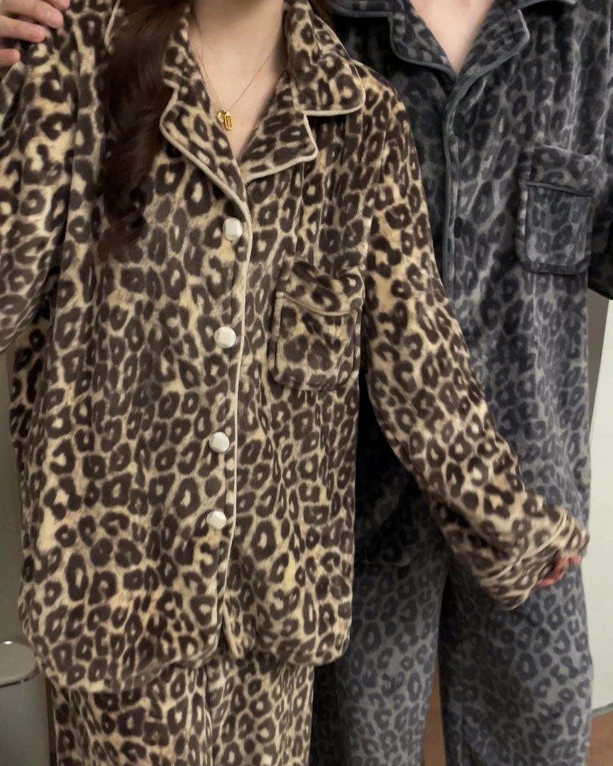 高级豹纹法兰绒情侣秋冬季情侣睡衣女款爆款2025新款睡衣豹纹睡衣