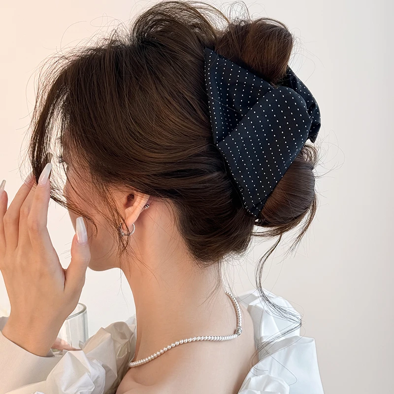 I&G法式高马尾三角抓夹女高级感2025新款赫本风鲨鱼夹后脑勺发饰