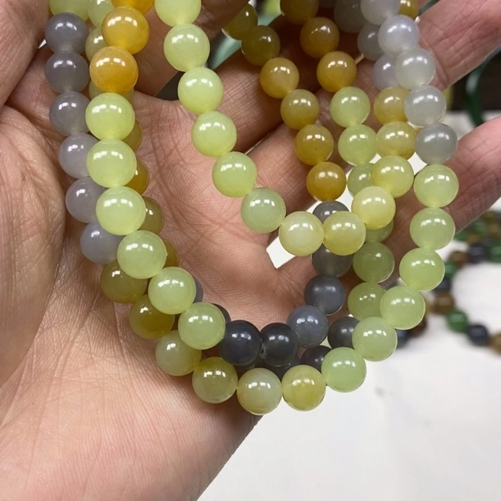 定制和田玉未镶嵌挂件