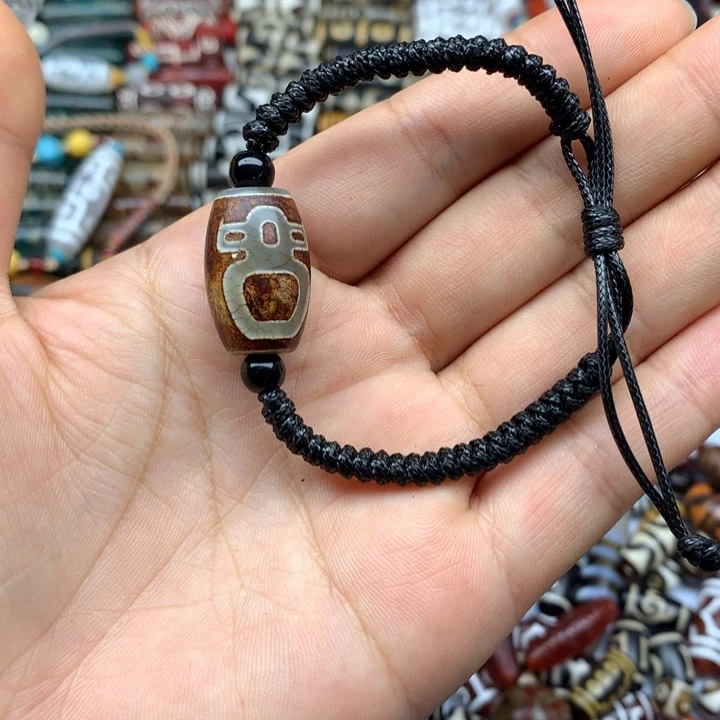 玛瑙/玉髓未镶嵌吊坠(赠链)