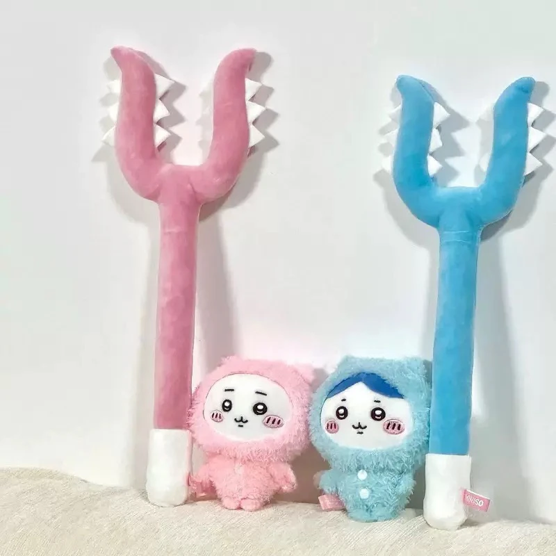 毛绒讨伐棒chiikawa吉伊卡哇小八吉伊乌萨奇成人款小伊卡玩偶