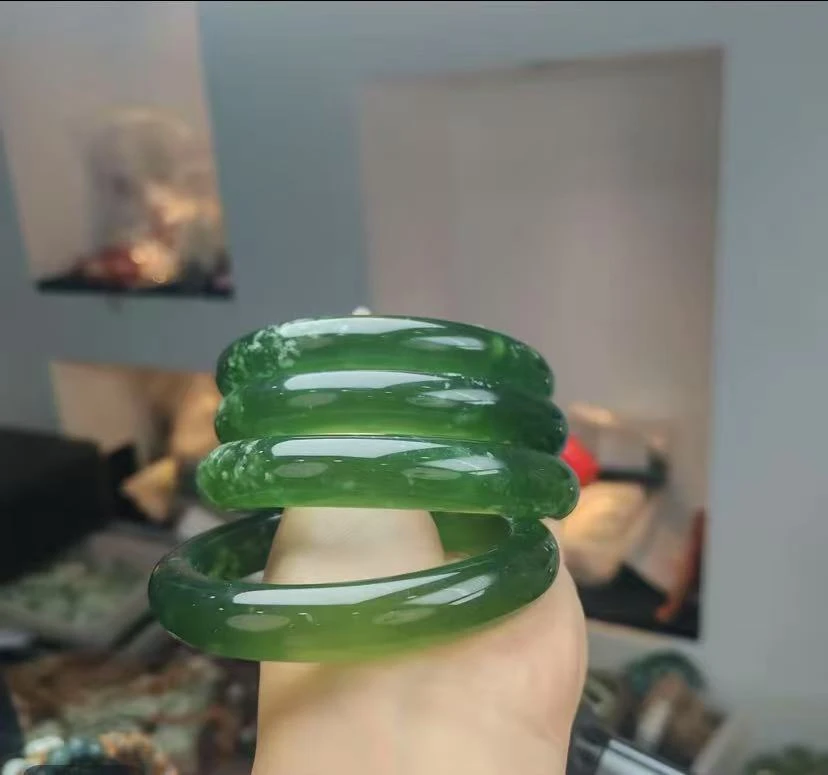 《抖音质检》纯天然A货冰绿暴风雪手镯多样性发其一LX"