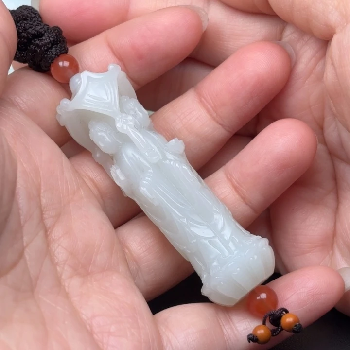 未镶嵌和田玉挂件洪*凡