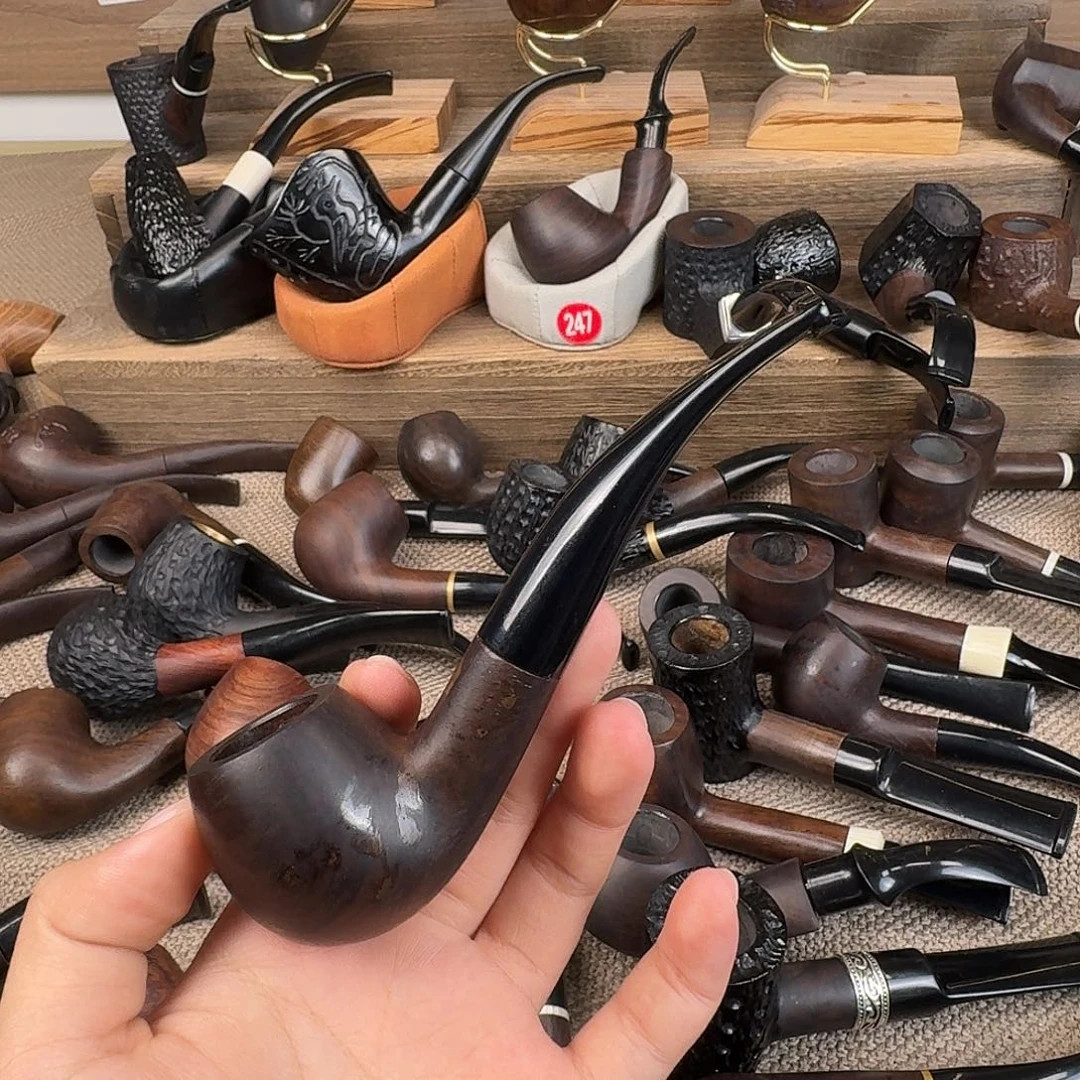 黑檀木黑檀木的颜色