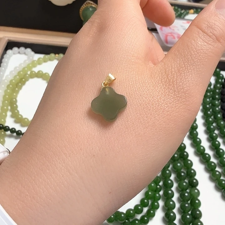 和田玉颈饰银S925镀金镶嵌