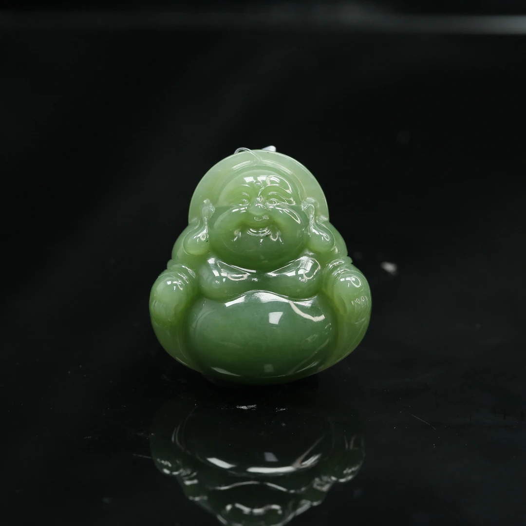 44和田玉俄七矿碧玉佛/800016北京中保拍卖