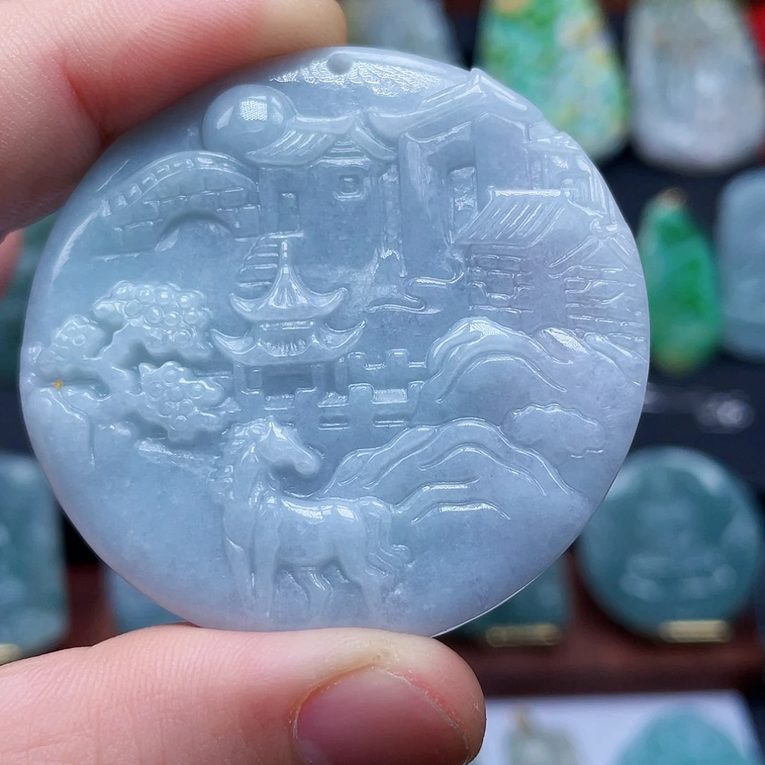 翡翠未镶嵌颈饰山水马