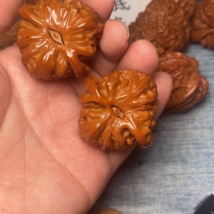 吊坠文玩核桃白41