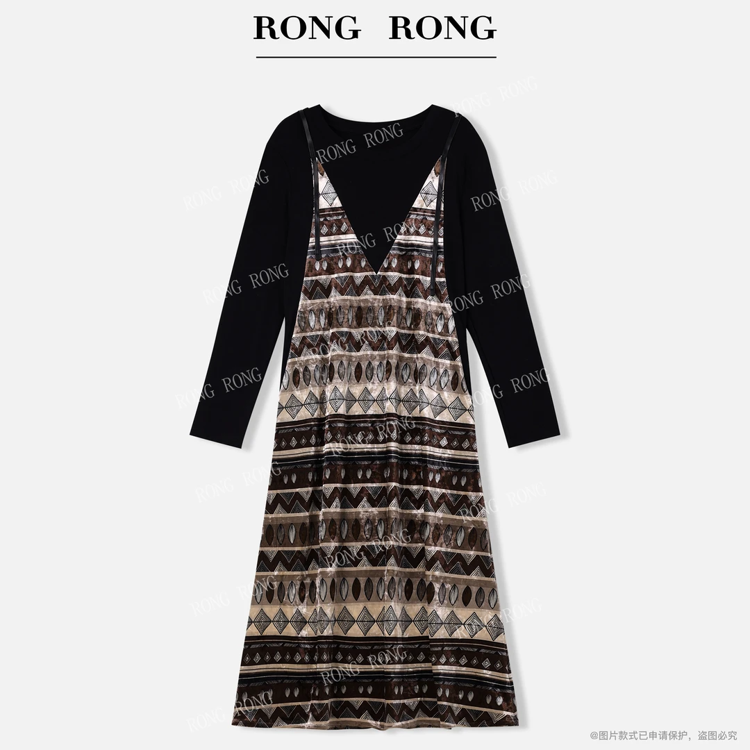 溶溶【秋墨绘】RONGRONG 桑蚕丝几何丝绒假两件吊带连衣裙F26QL7098