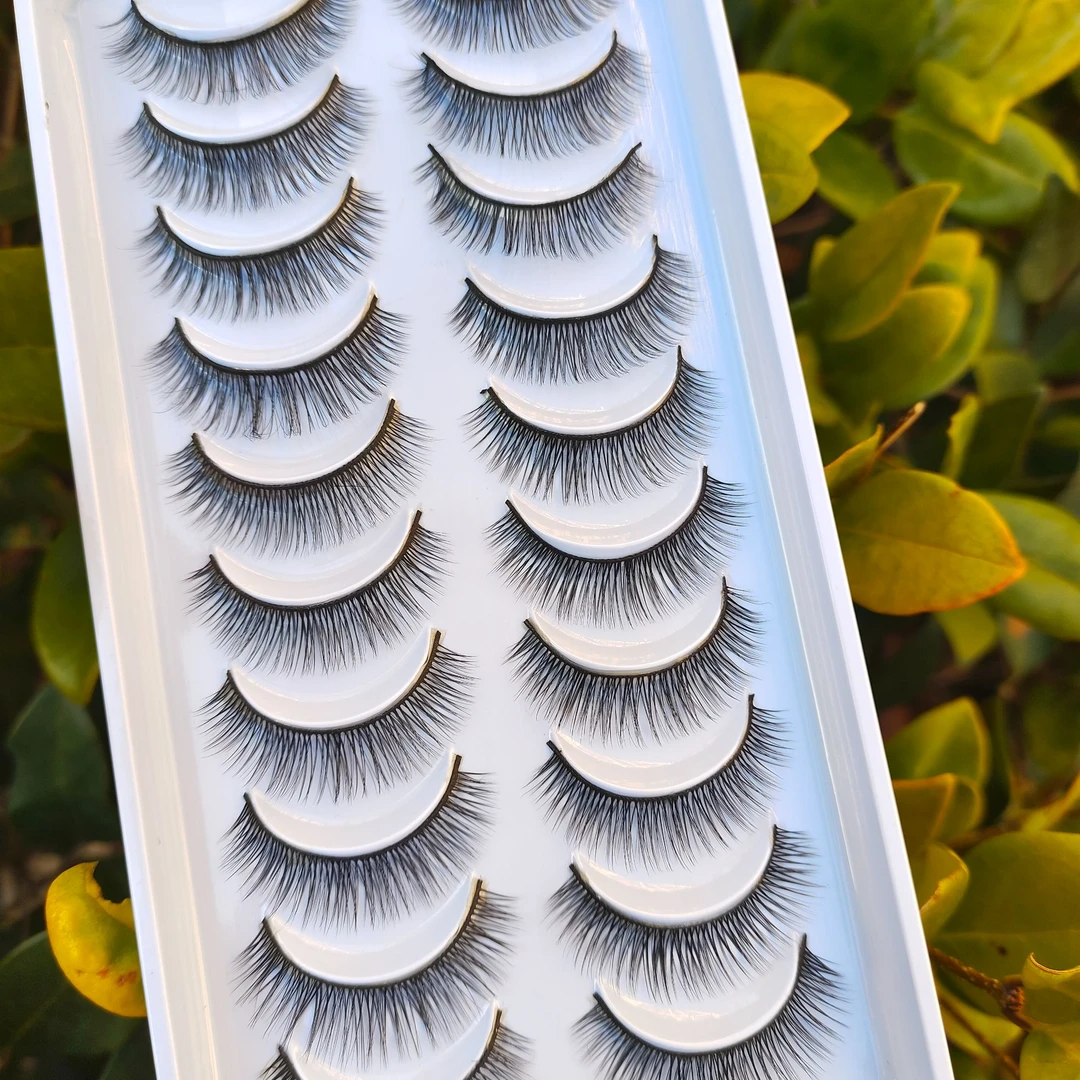 10对装自然免胶自粘浓密假睫毛硬梗撑双眼皮日常妆新手