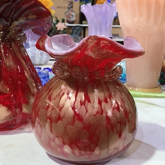 琉璃花瓶高21厘米口径9厘米