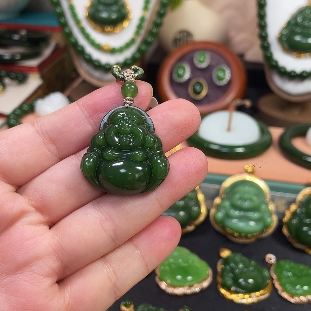 和田玉（碧玉）未镶嵌颈饰阳绿佛公30