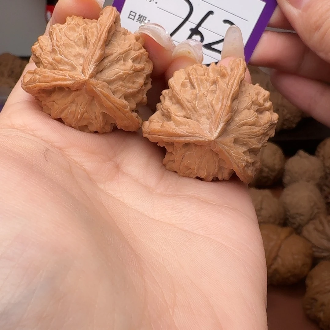 文玩核桃吊坠盘山39