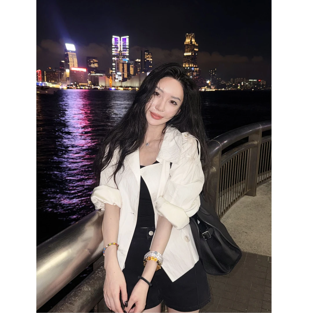 菠萝宝宝yuna【云朵短款风衣】大翻领收腰短款风衣YH23