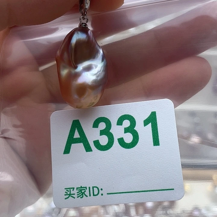 未镶嵌天然珍珠。  漏 漏 漏淡水珍珠
