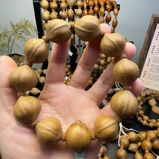 橄榄核手串/手链001.   2.25*2.6