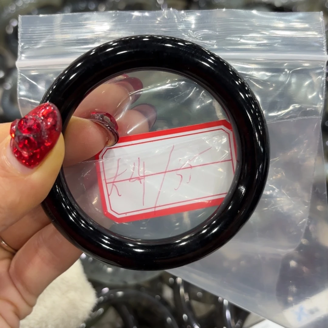 蛇纹石玉手镯未镶嵌大*