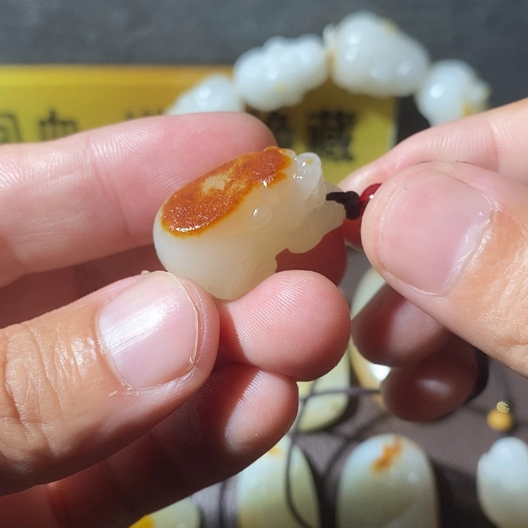 未镶嵌和田玉挂件