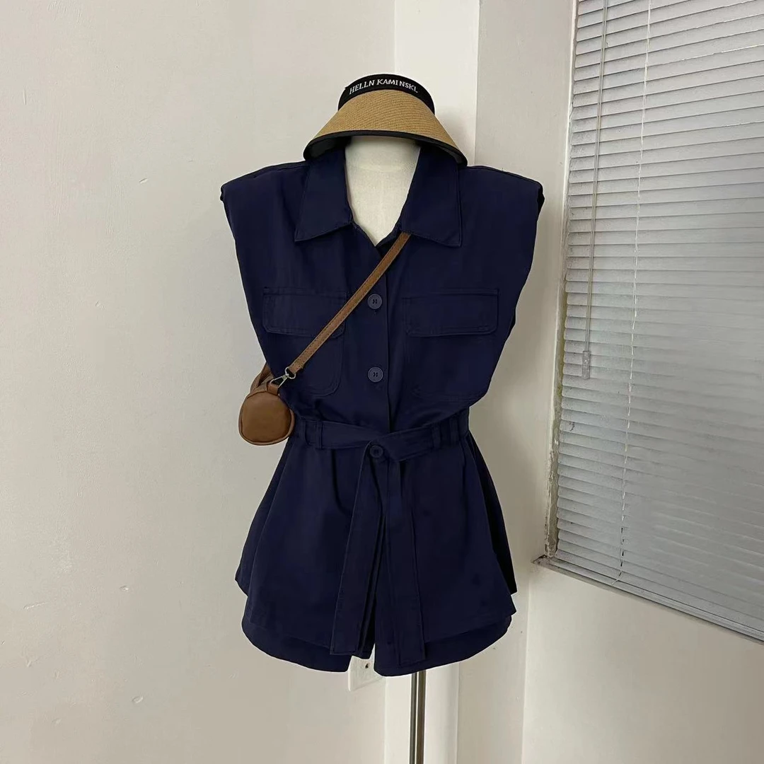 LIZI精选女装  韩国东大门夏季新款休闲时尚显瘦洋气系带垫肩套装