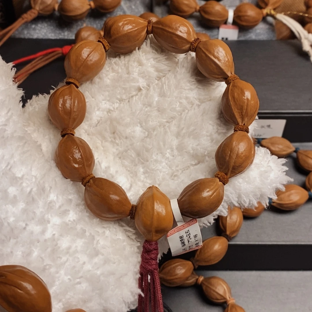 铄****橄榄核其他梅林铁核17/24左右