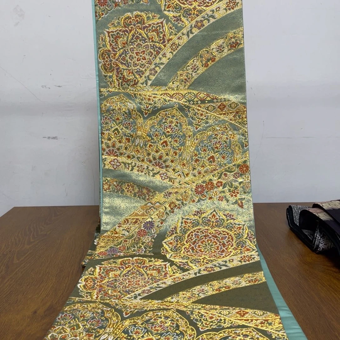 织绣织锦技艺高超的2