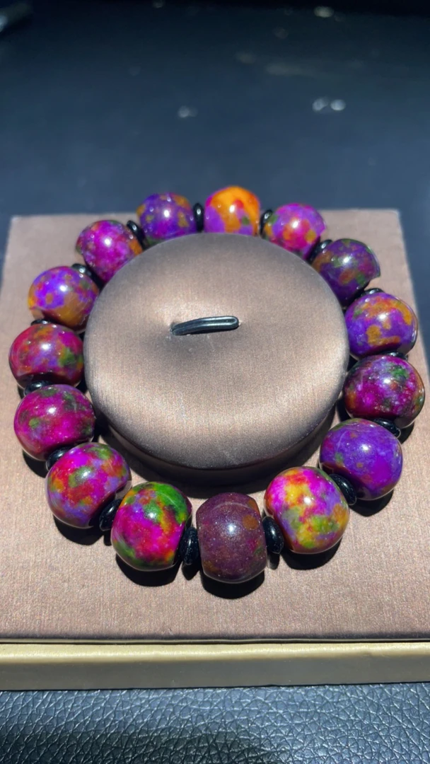 17  卡15苹果型油彩画手链