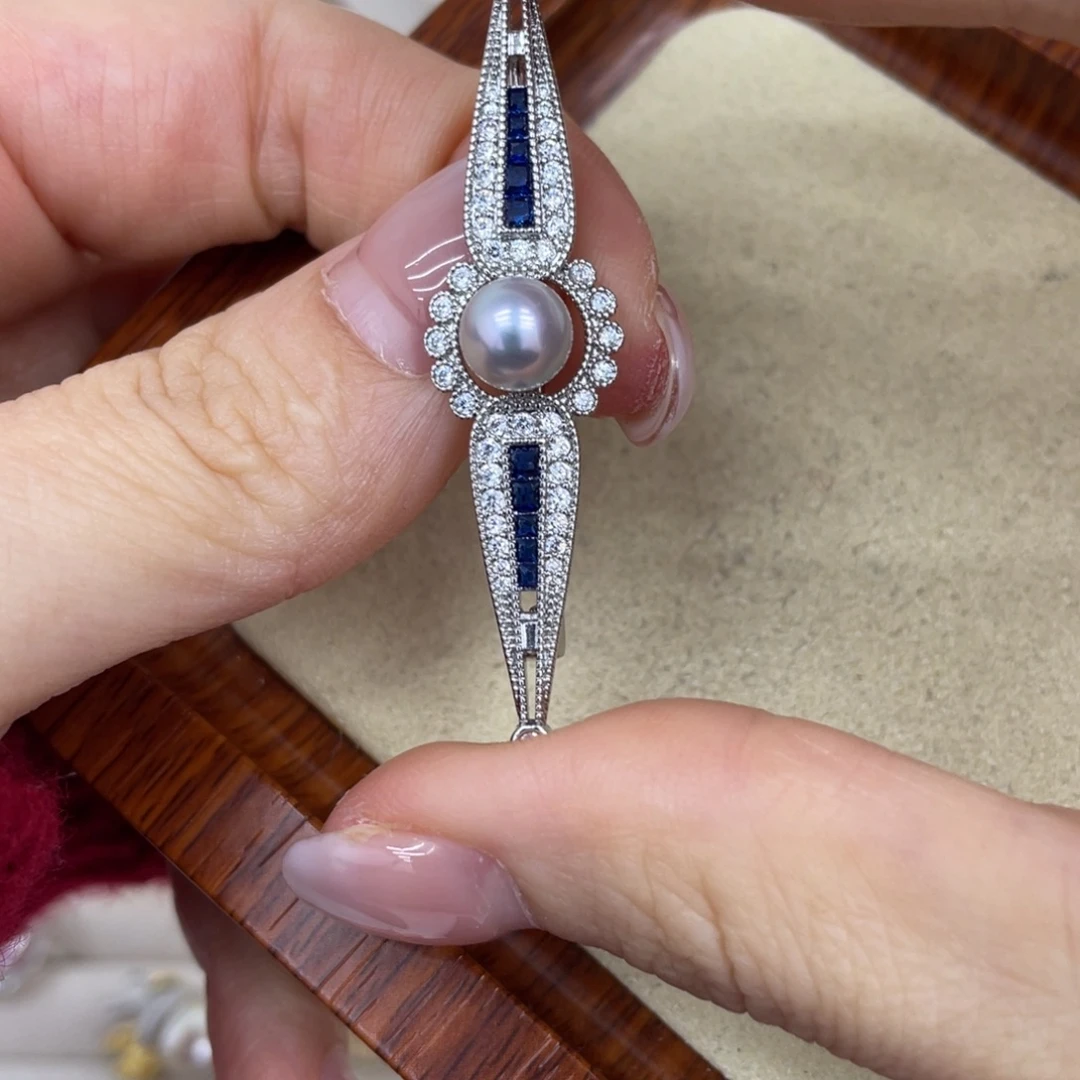 胸饰合金海水珍珠