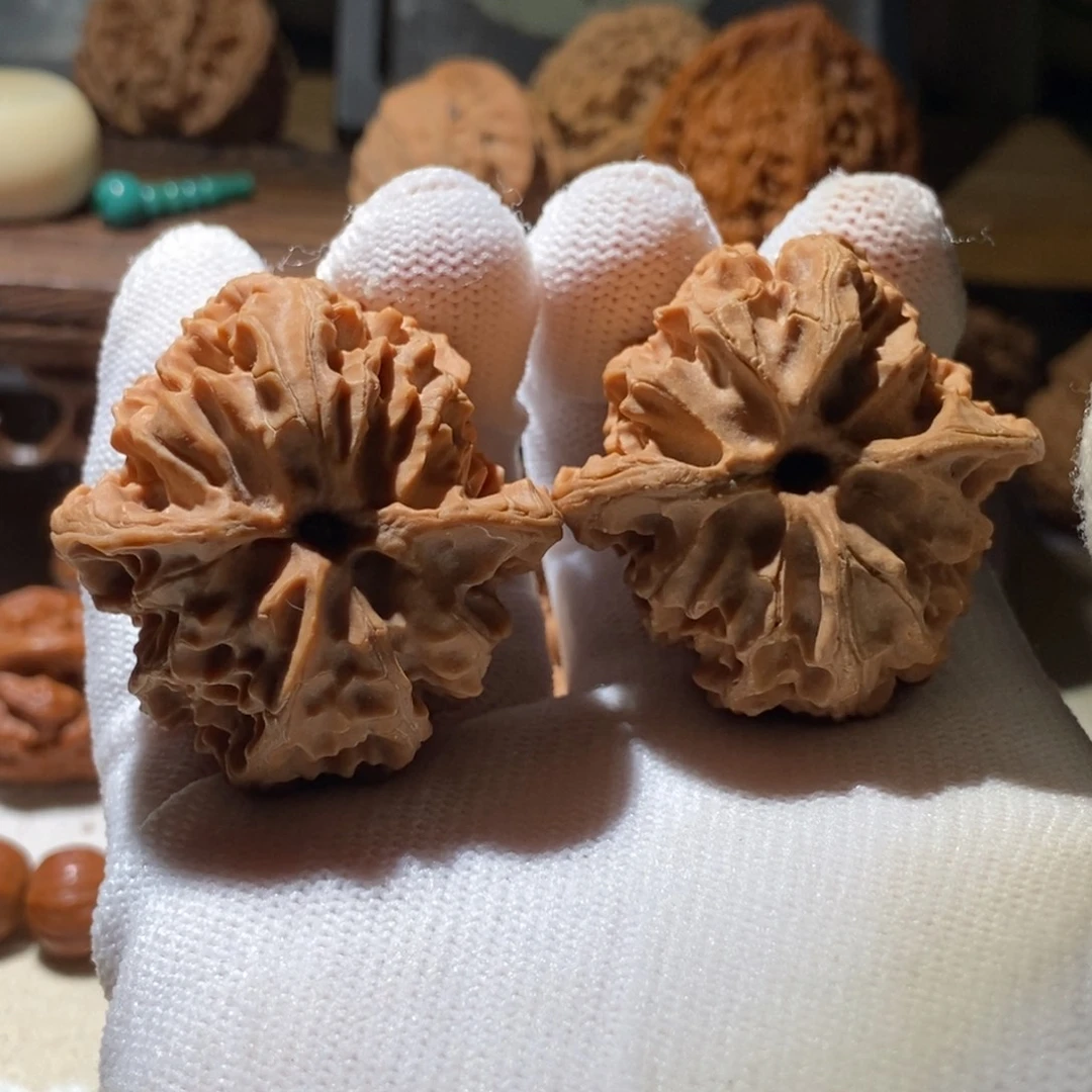 陳***）文玩核桃吊坠苹果园40