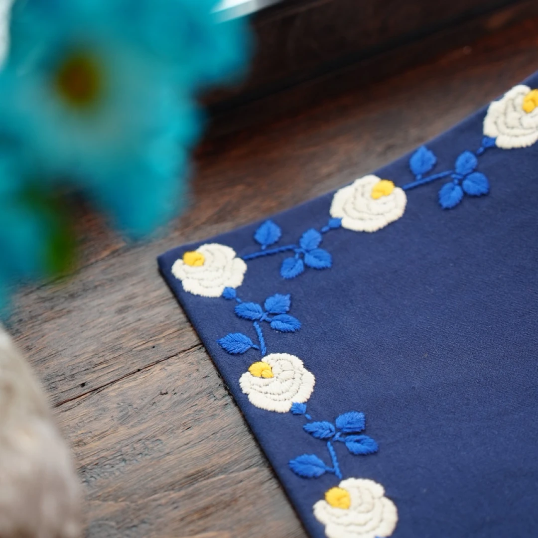 【星星】手工刺绣新中式蓝底缠枝小花茶席 茶空间茶席