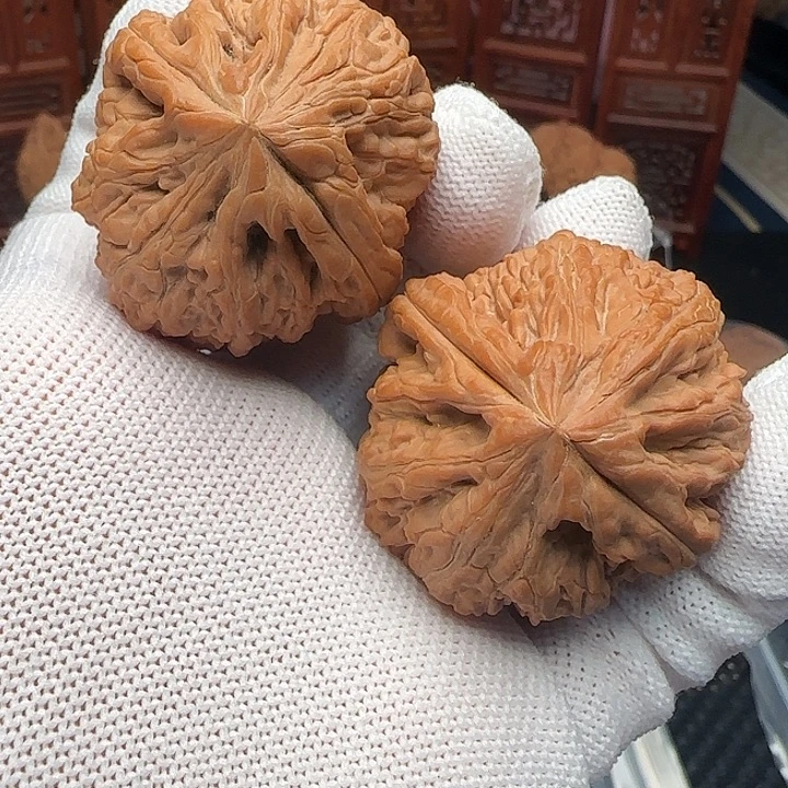 文玩核桃吊坠全品头货骨王御尊40➕