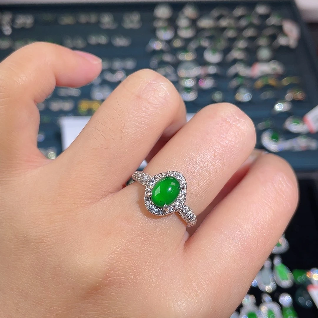 未镶嵌戒指翡翠戒指