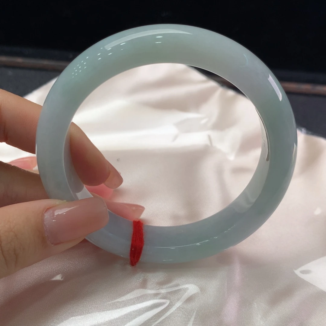 翡翠未镶嵌手镯缅甸A货翡翠 种水绿59 60