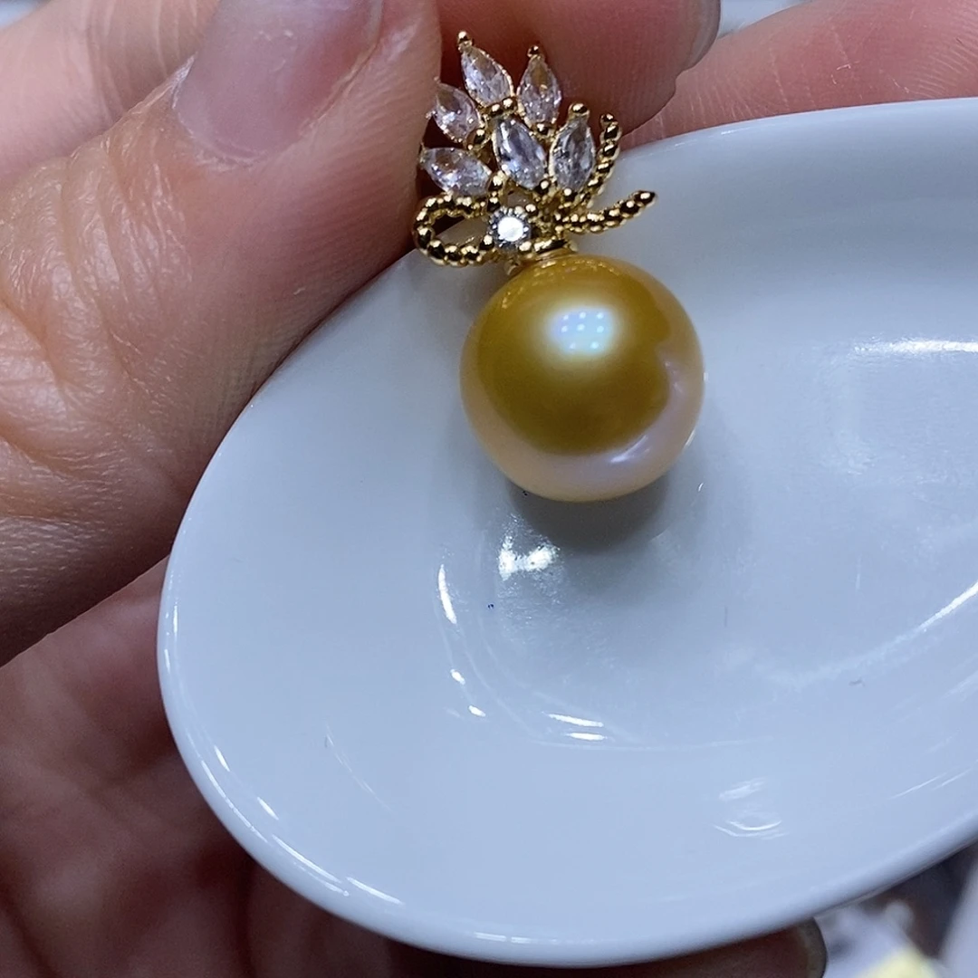 未镶嵌淡水珍珠吊坠