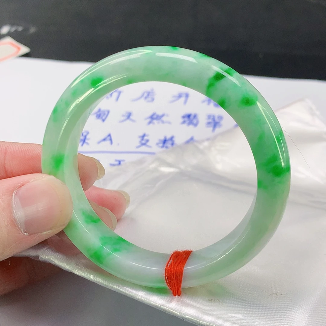 翡翠手镯未镶嵌064缅甸天然翡翠A货