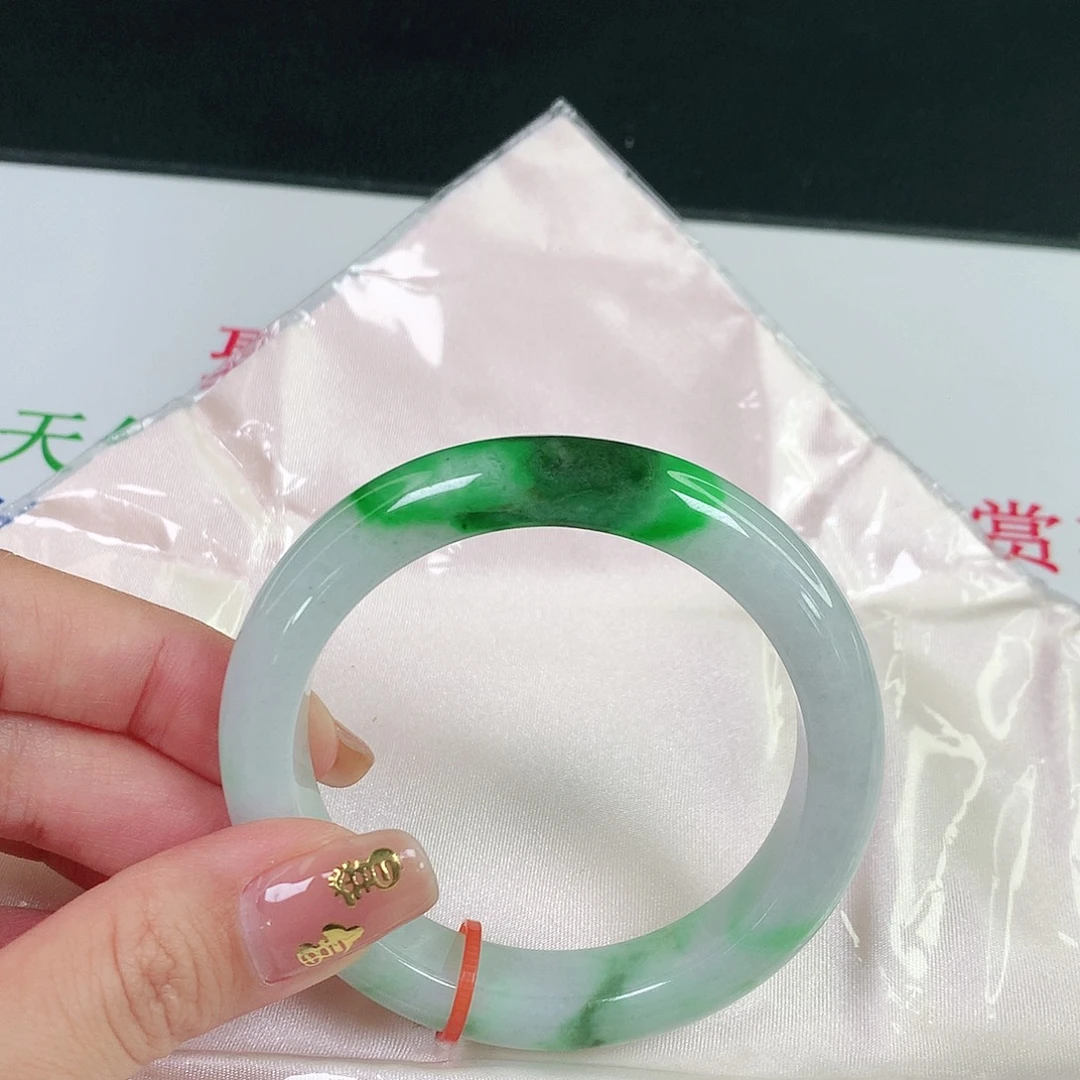 翡翠手镯未镶嵌天然翡翠A货042